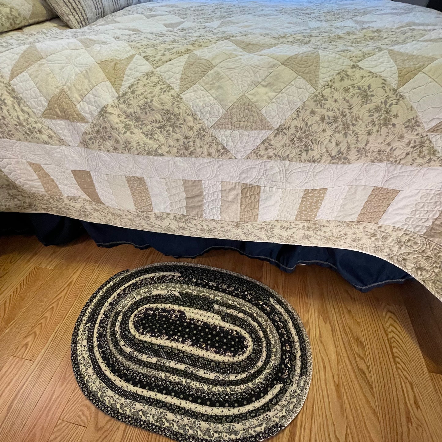 Black and Cream Kitchen Sink Accent Rug, Washable Cotton Rug For Kitchen or Bath