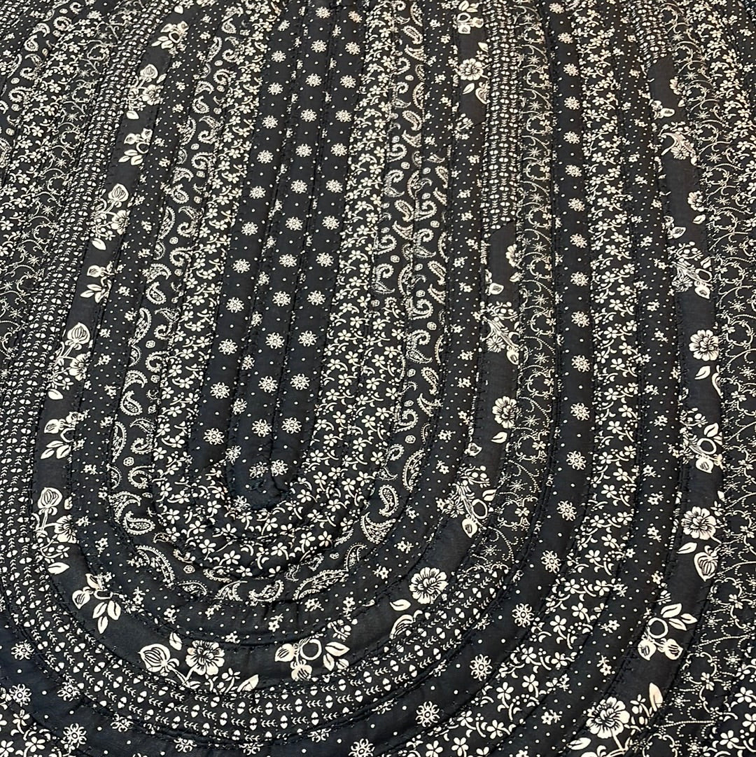 Black and Cream Modern Floral Farmhouse Rug for Kitchen