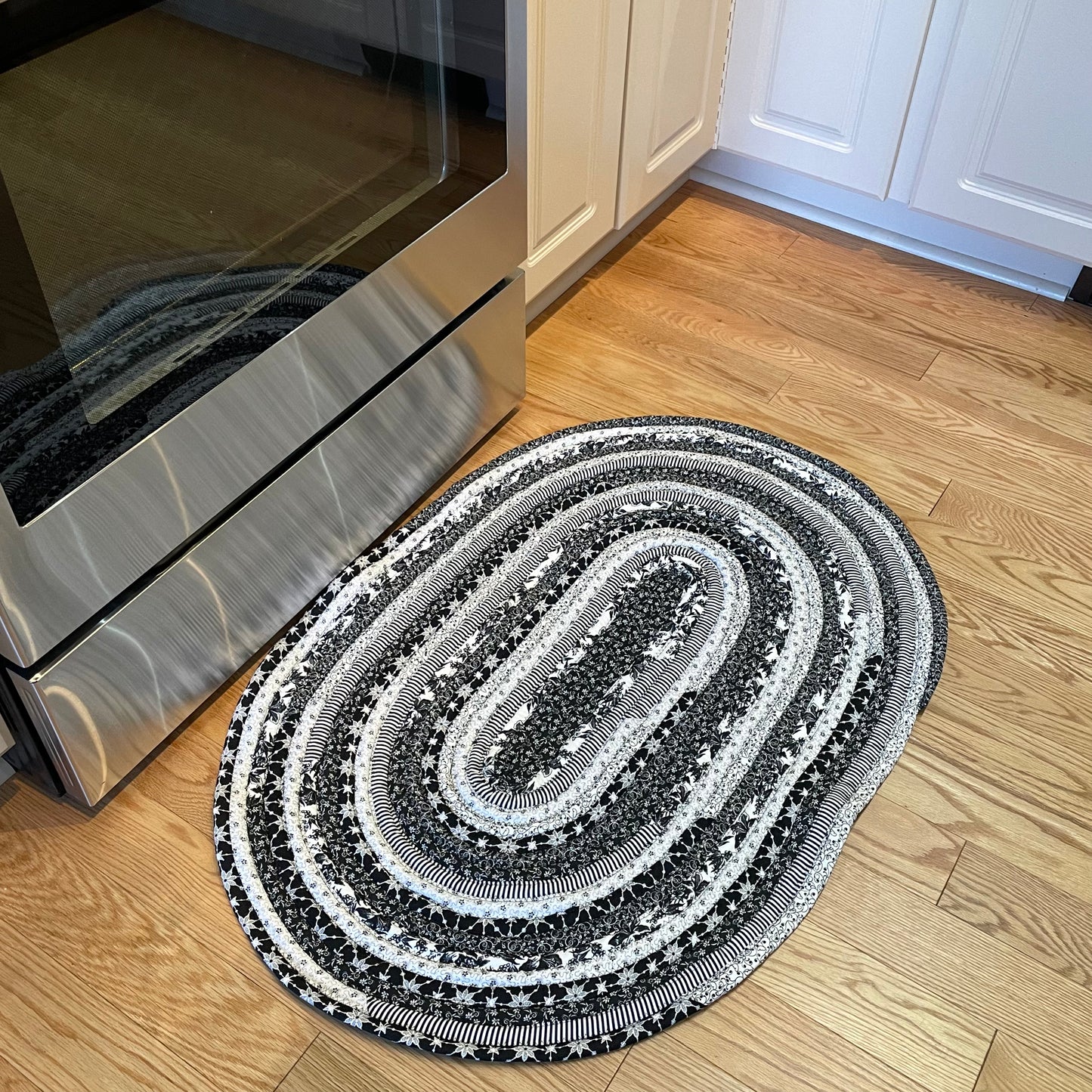 Black and White Cotton Kitchen Rug
