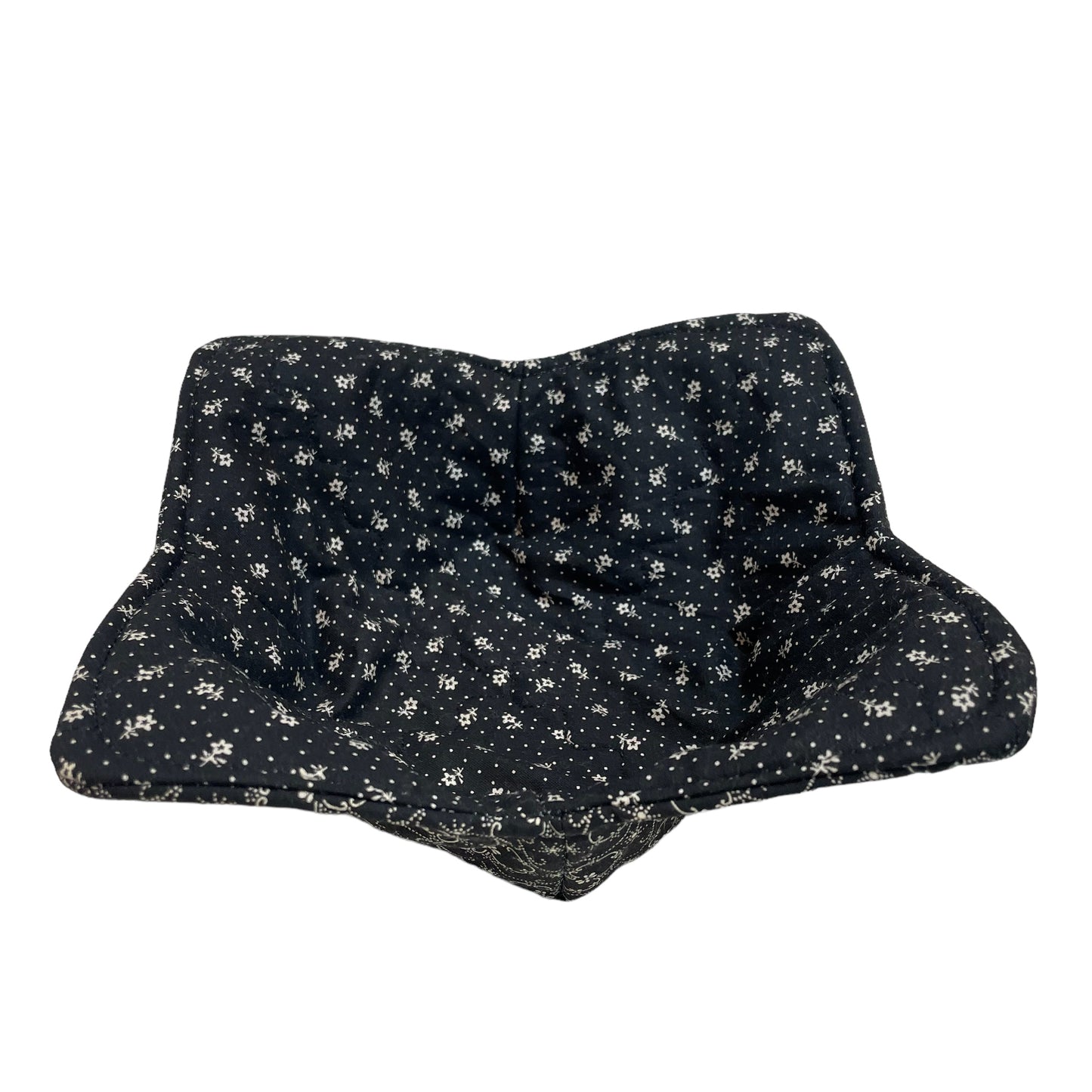Black and Cream Floral Print Microwave Soup Bowl Cozy