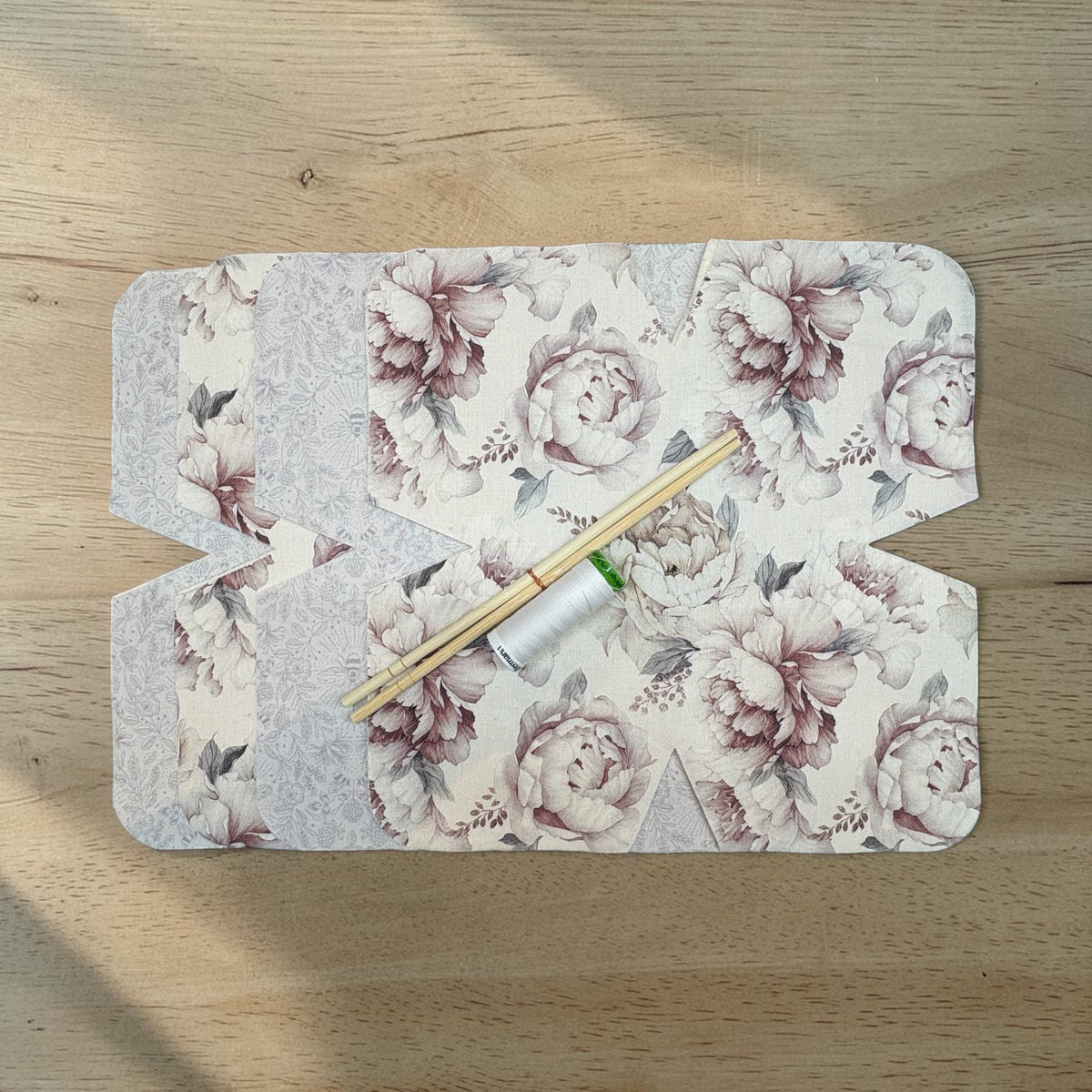 Soup Bowl Cozy Sewing Kit – Peonies and Bees