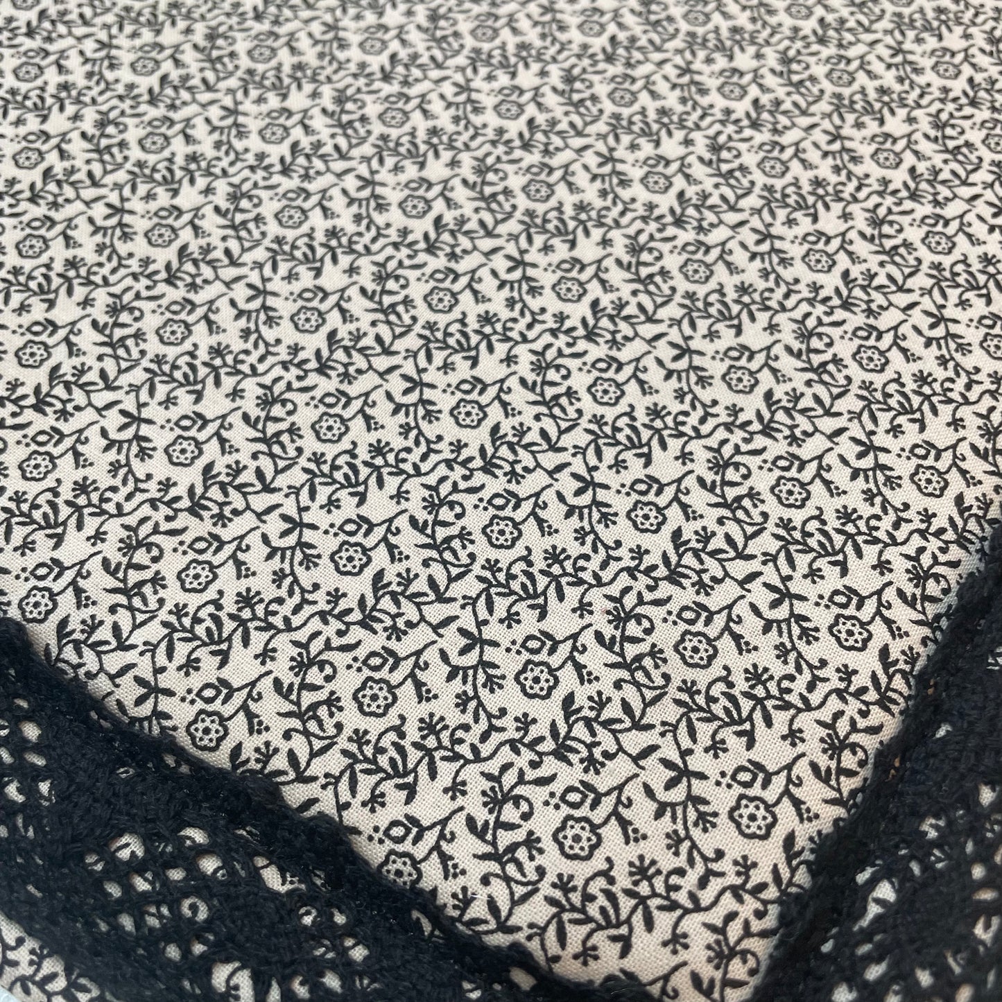 Handmade Black and Cream Floral Cotton Dish Drying Mat with Black Cotton Lace Trim