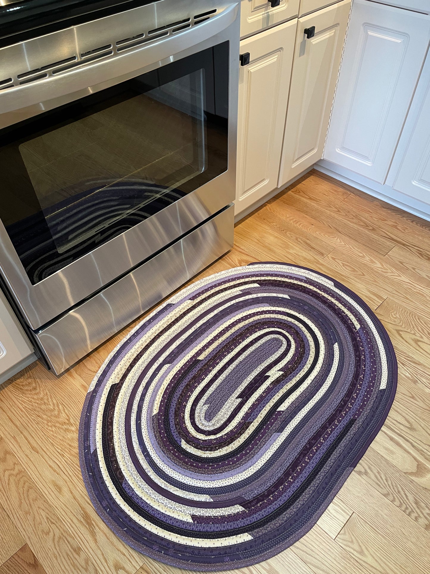 Handmade Modern Farmhouse Accent Rug in Purple and Cream - Artisan Crafted in Canada
