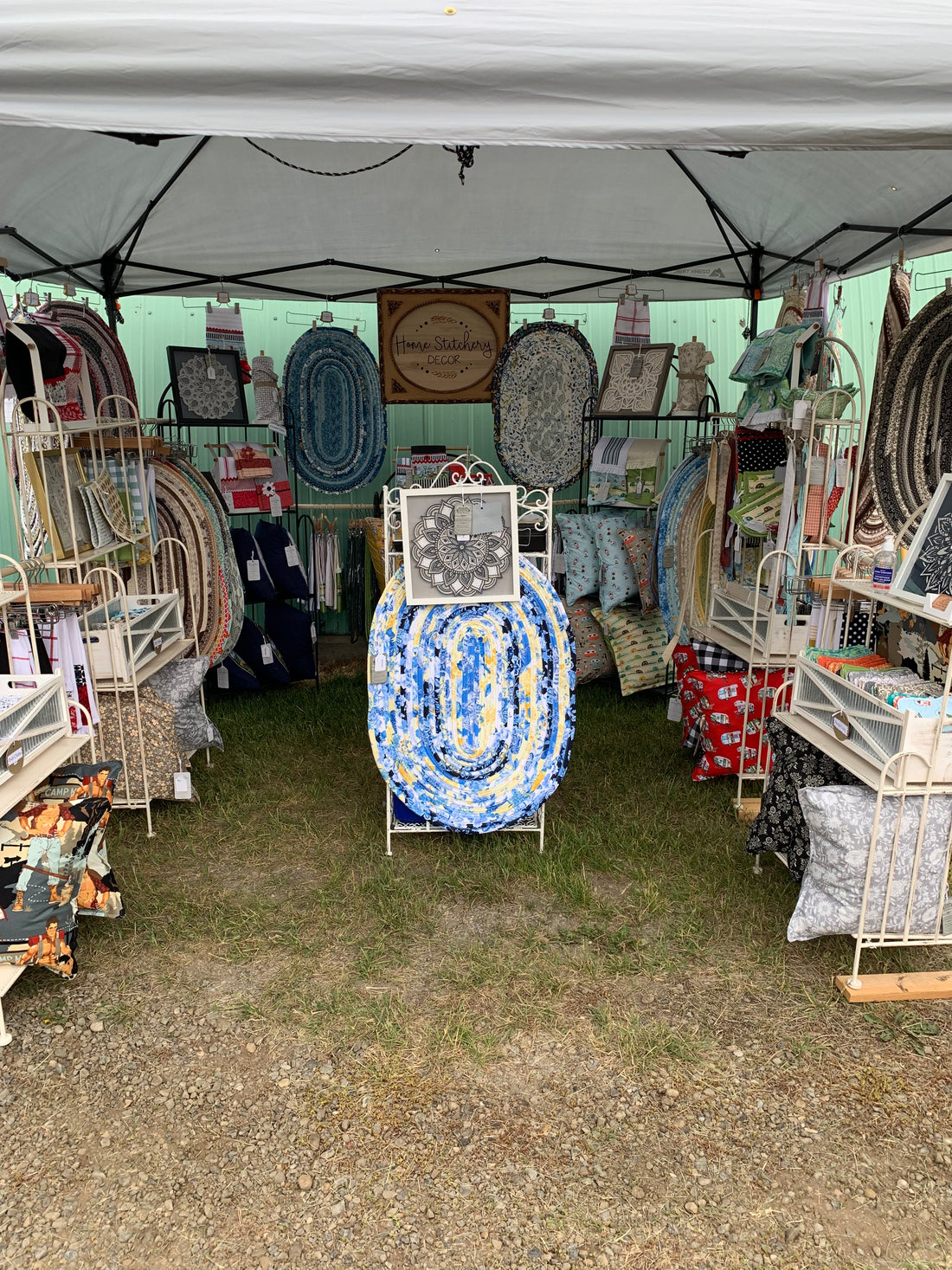 Home Stitchery Decor Craft Booth Set Up. 