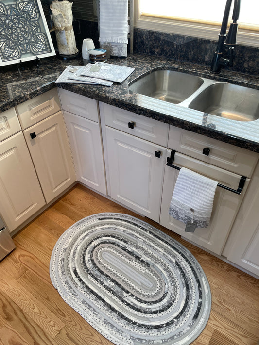 What is a Jelly Roll Rug
