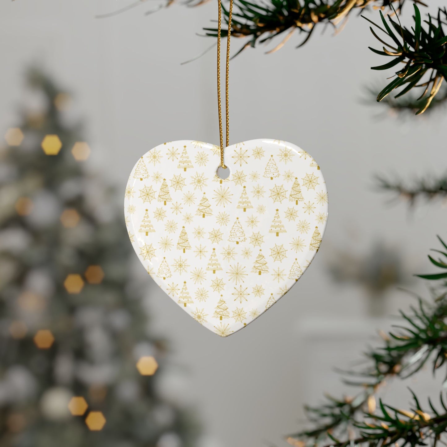 Heart-Shaped Ceramic Ornaments - Festive Holiday Decor, Personalized Gift, Christmas Tree Decoration, Winter Keepsakes, Home Ornament