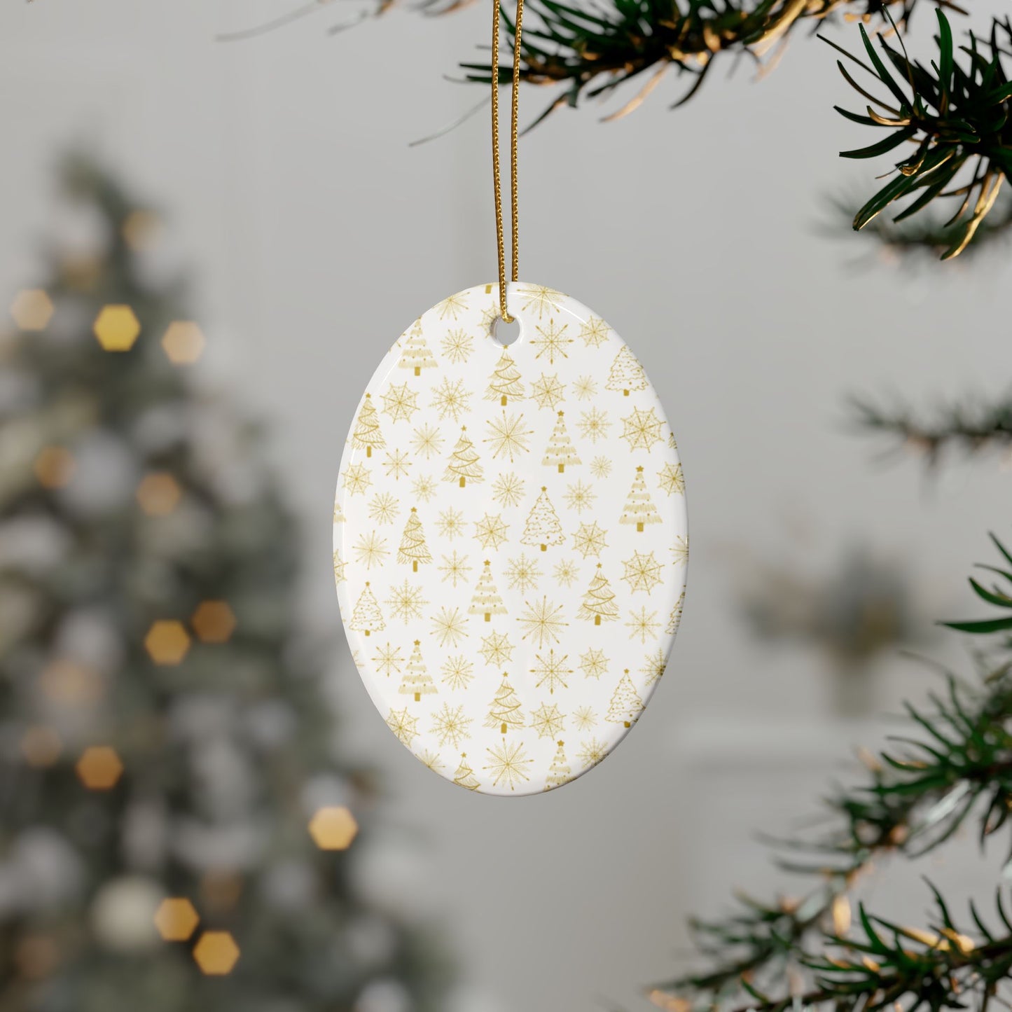 Heart-Shaped Ceramic Ornaments - Festive Holiday Decor, Personalized Gift, Christmas Tree Decoration, Winter Keepsakes, Home Ornament