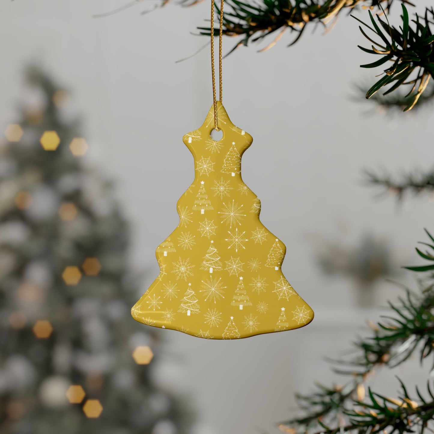 Heart-Shaped Ceramic Ornaments, Holiday Decor, Christmas Tree Ornaments, Unique Gift, Festive Home Decoration