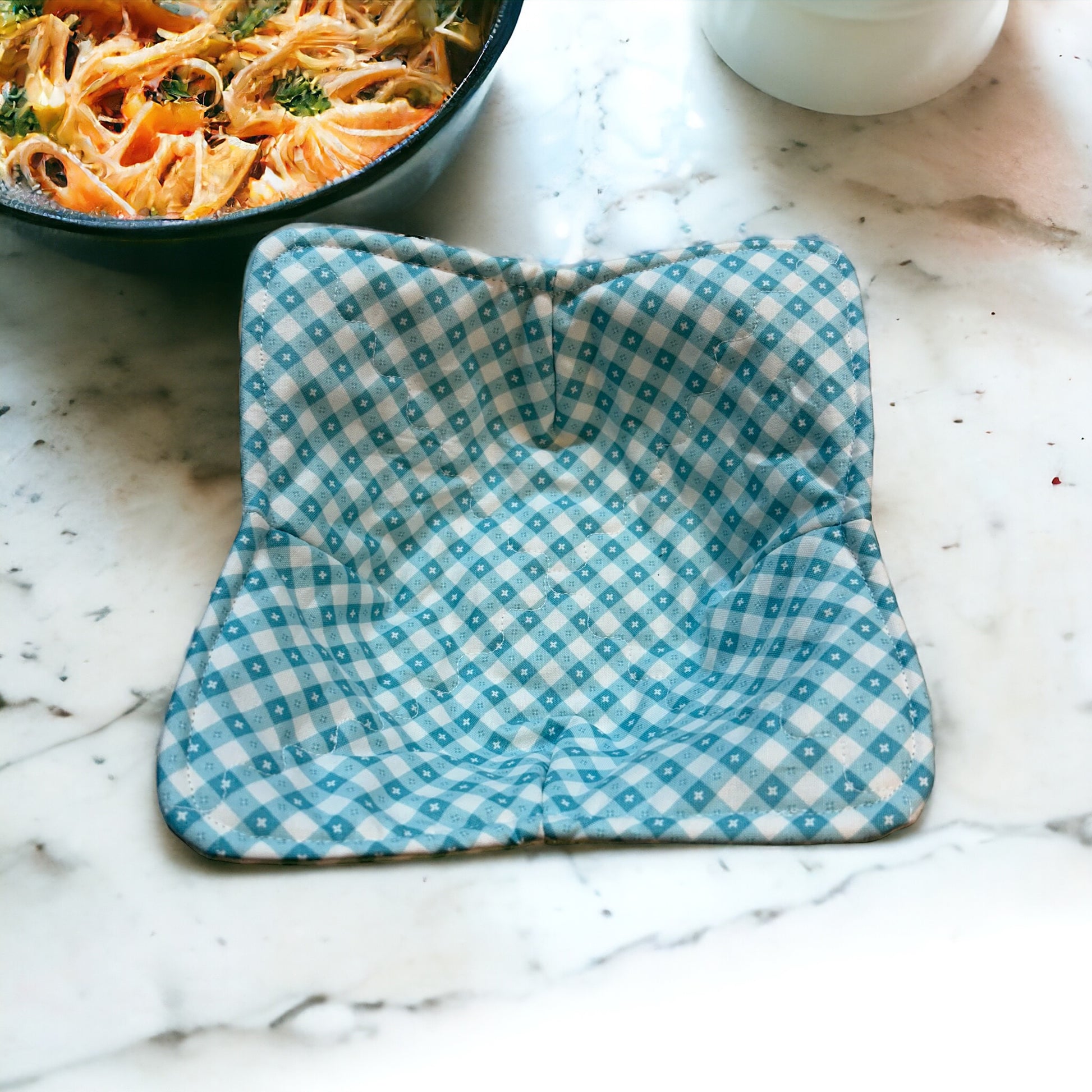 Checkered Kitchen Soup Bowl Cozy for Hot Soup Bowl. Reversible and washable this cute cozy is made with green and blue checkered quilt cotton and Pellon Wrap and Zap Batting.