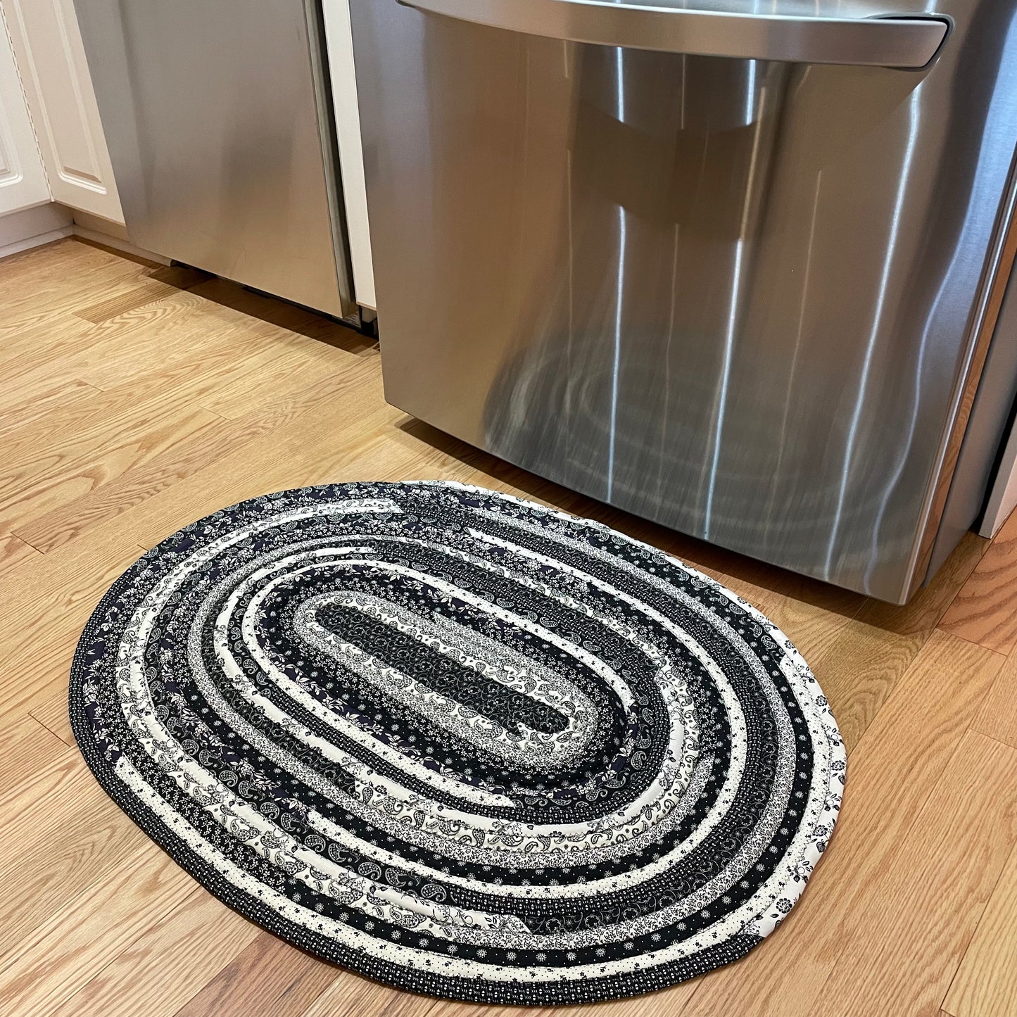 Black and Cream Jellyroll Rug for Kitchen