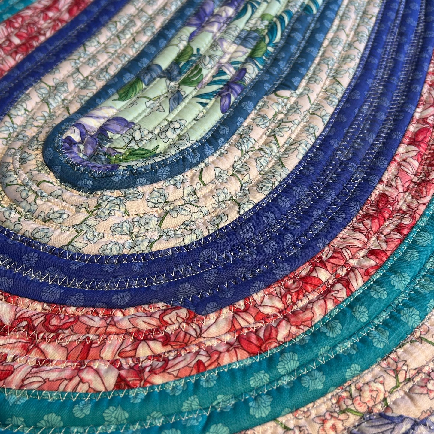 Island Fun Jelly Roll Rug ~ Medium