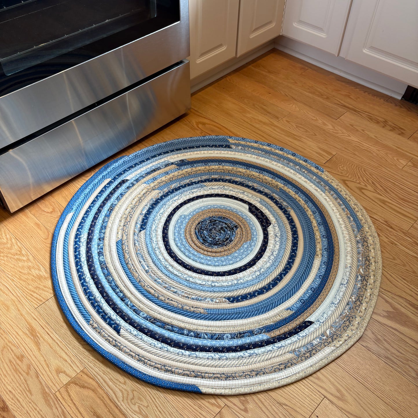 Handmade Farmhouse Cotton Rug – 37.5 Inch Washable Anti-Fatigue Rug
