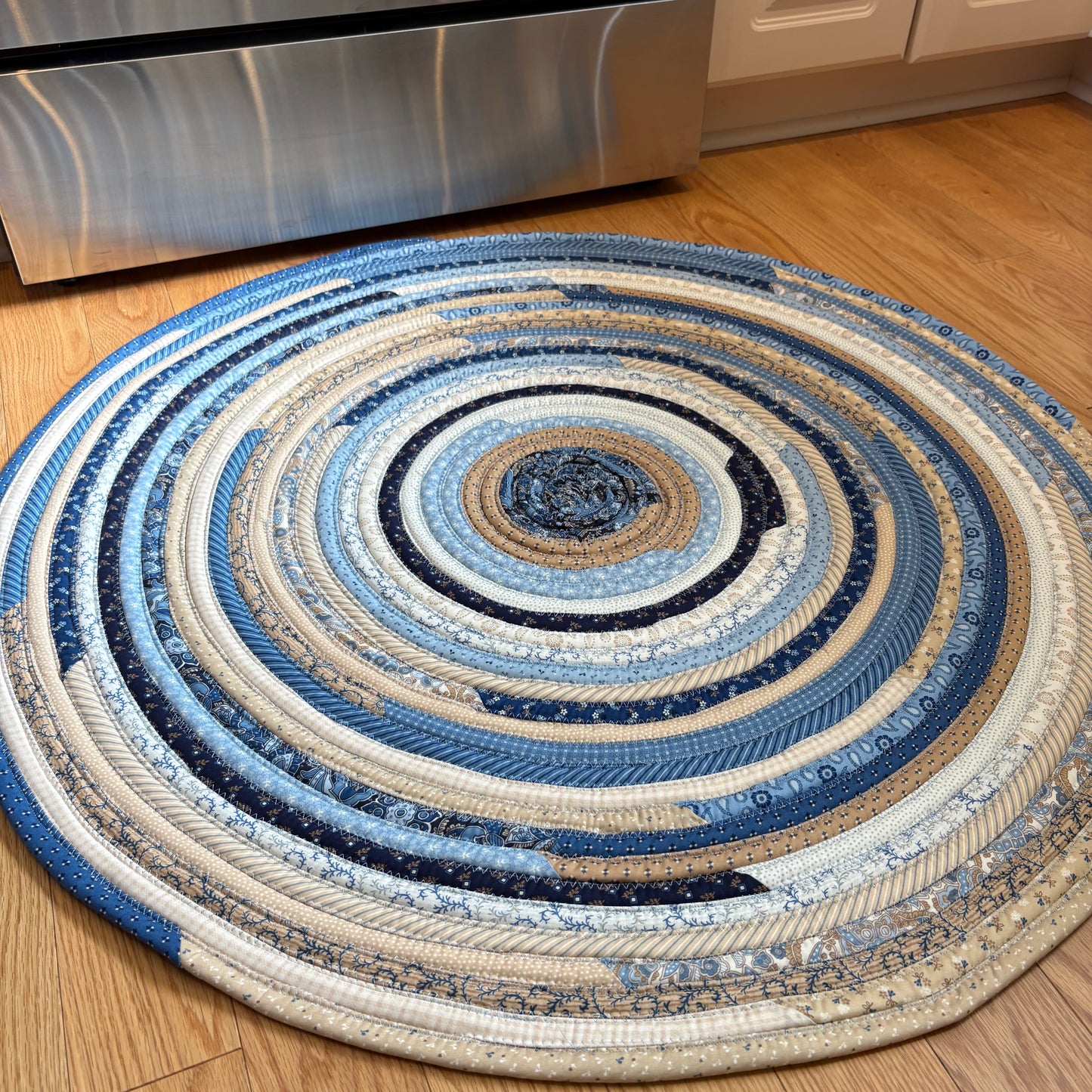 Handmade Farmhouse Cotton Rug – 37.5 Inch Washable Anti-Fatigue Rug
