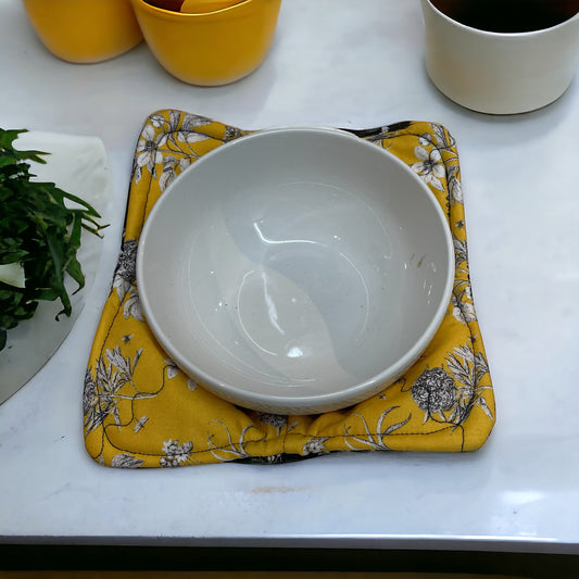 Soup Bowl Cozy Washable and Reversible Microwave Soup Bowl Hug Yellow and Black Floral Soup Cozy