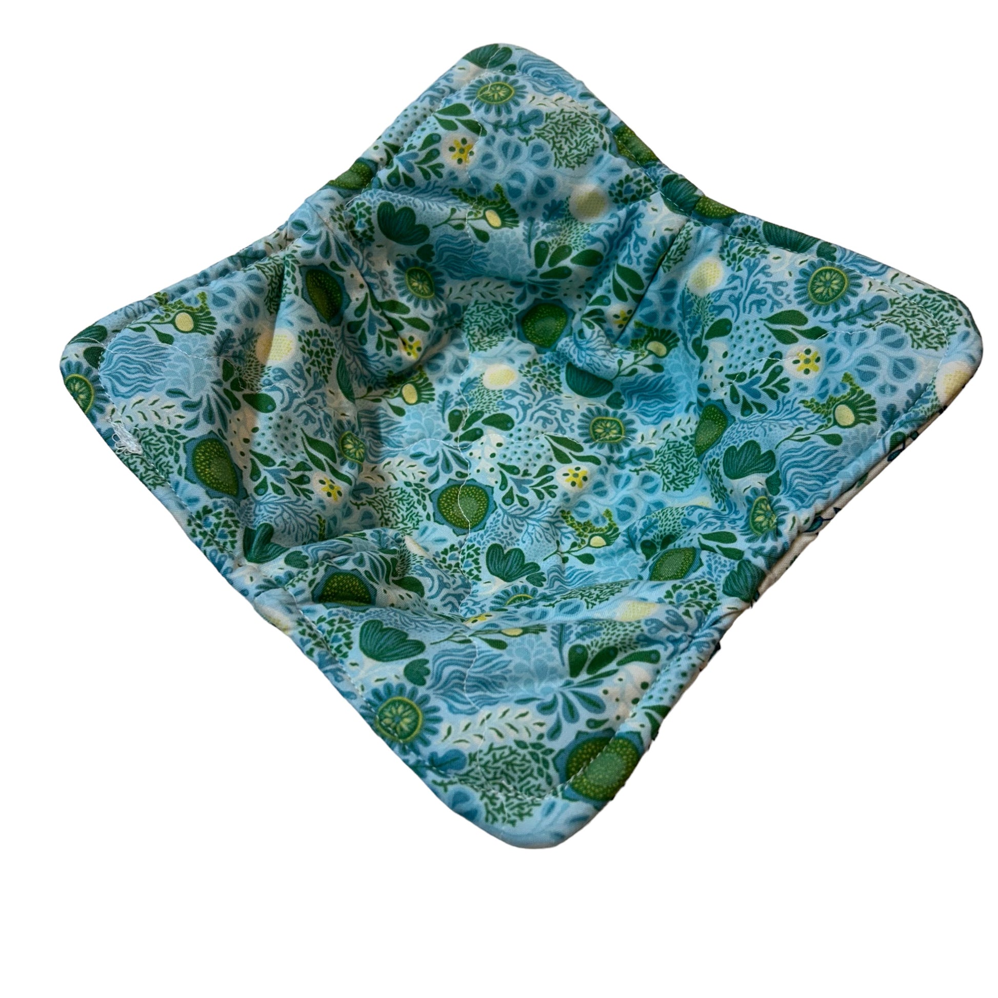 Handmade Soup Bowl Cozy with Fancy Rooster Cotton Fabric. Reversible Microwave Cozy made with cotton fabric and thread. Ships from Canada.