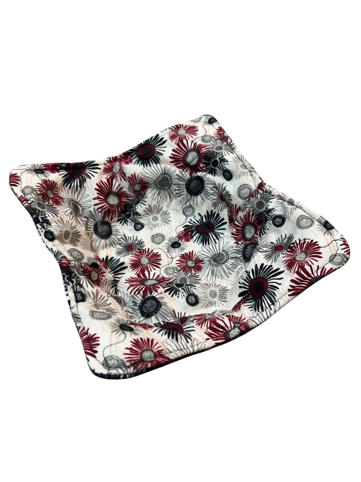 Black & Red Soup Bowl Cozy
