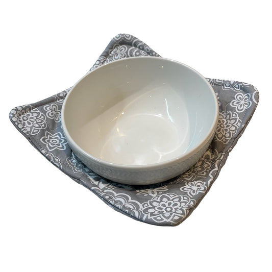 Handmade Grey & White Floral Soup Bowl Cozy - Stylish & Functional Kitchenware