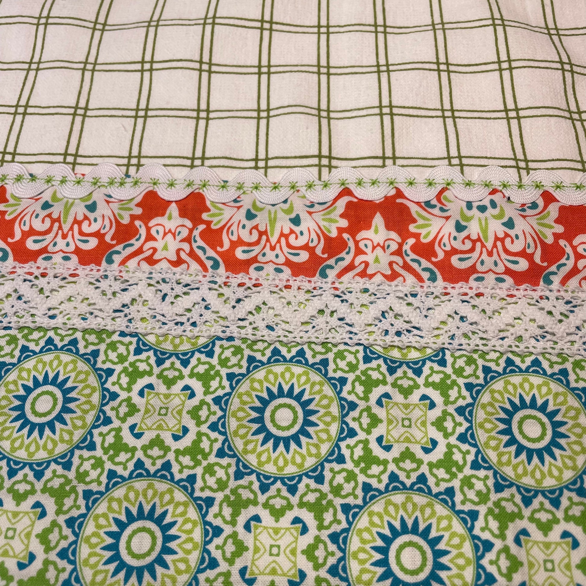Orange and Green Dish Towel. Farmhouse style tea towel. - Home Stitchery Decor
