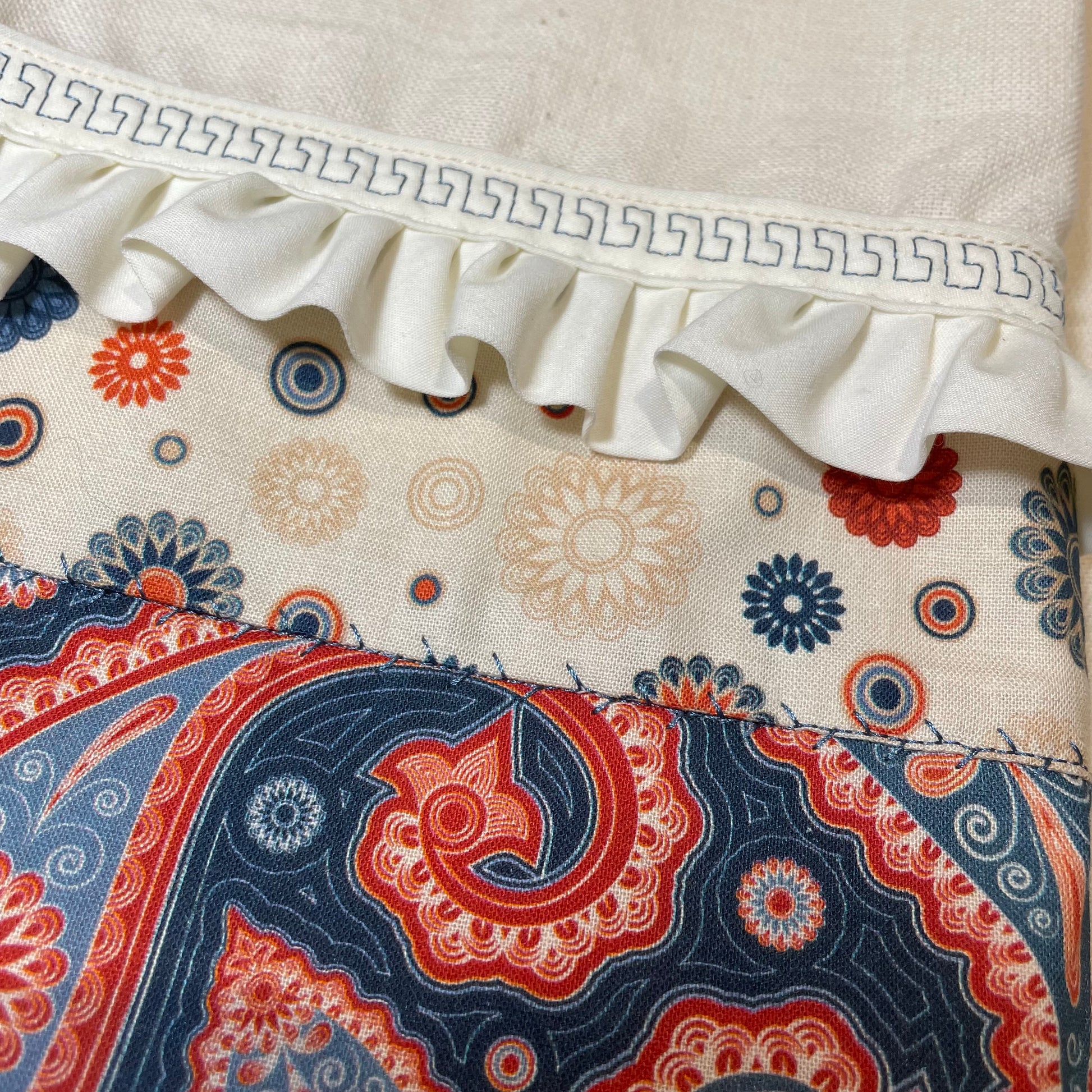 Cream Kitchen Dish Towel. Farmhouse Style Kitchen Tea Towel Handcrafte –  Home Stitchery Decor