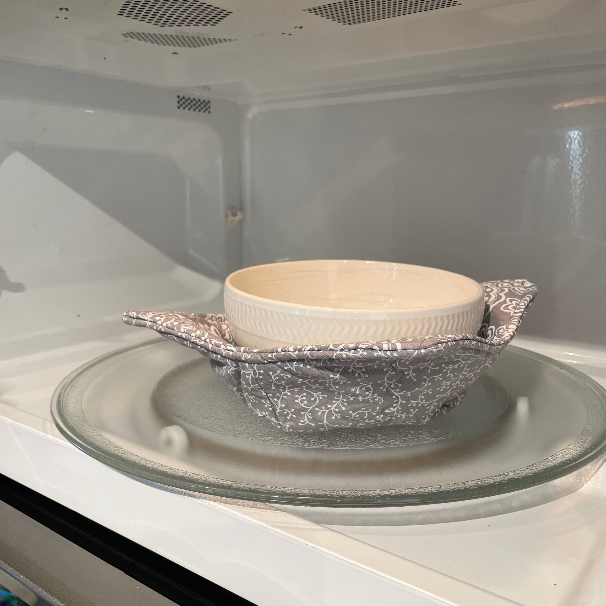 Soup Bowl Cozy. Microwave Soup Cozy - Home Stitchery Decor