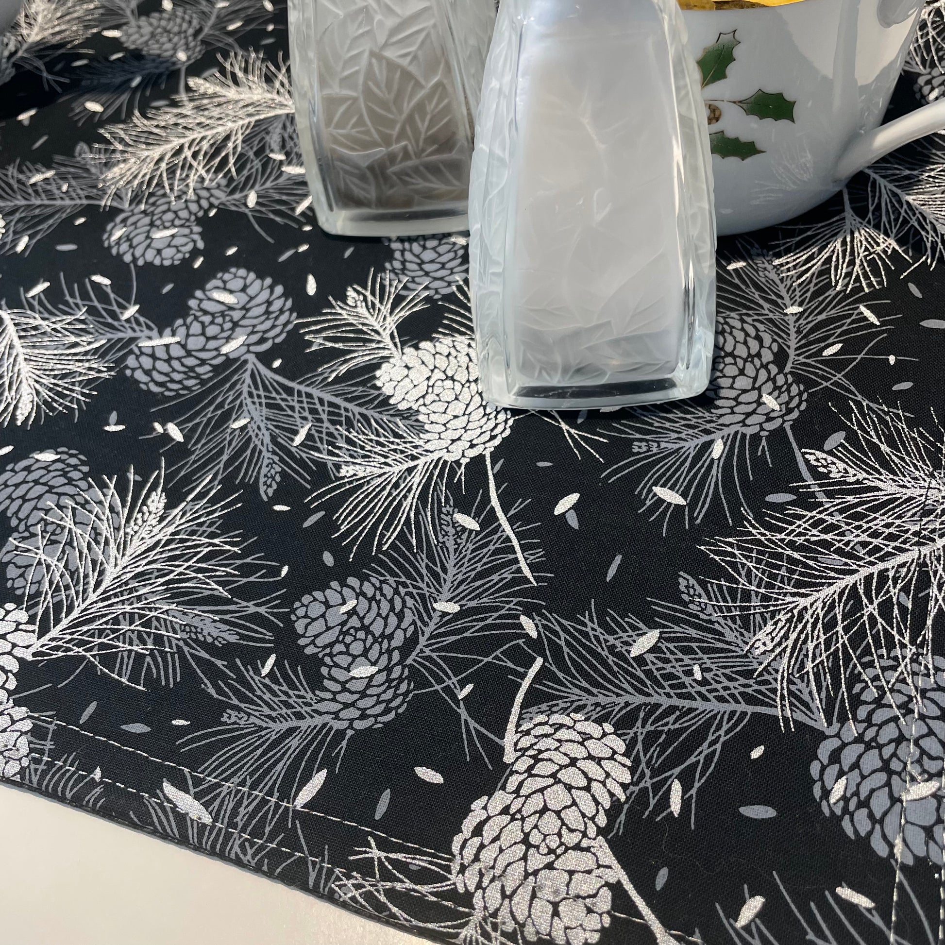 Silver and Black Pinecone Christmas Table Centerpiece, Reversible Table Centerpiece - Home Stitchery Decor