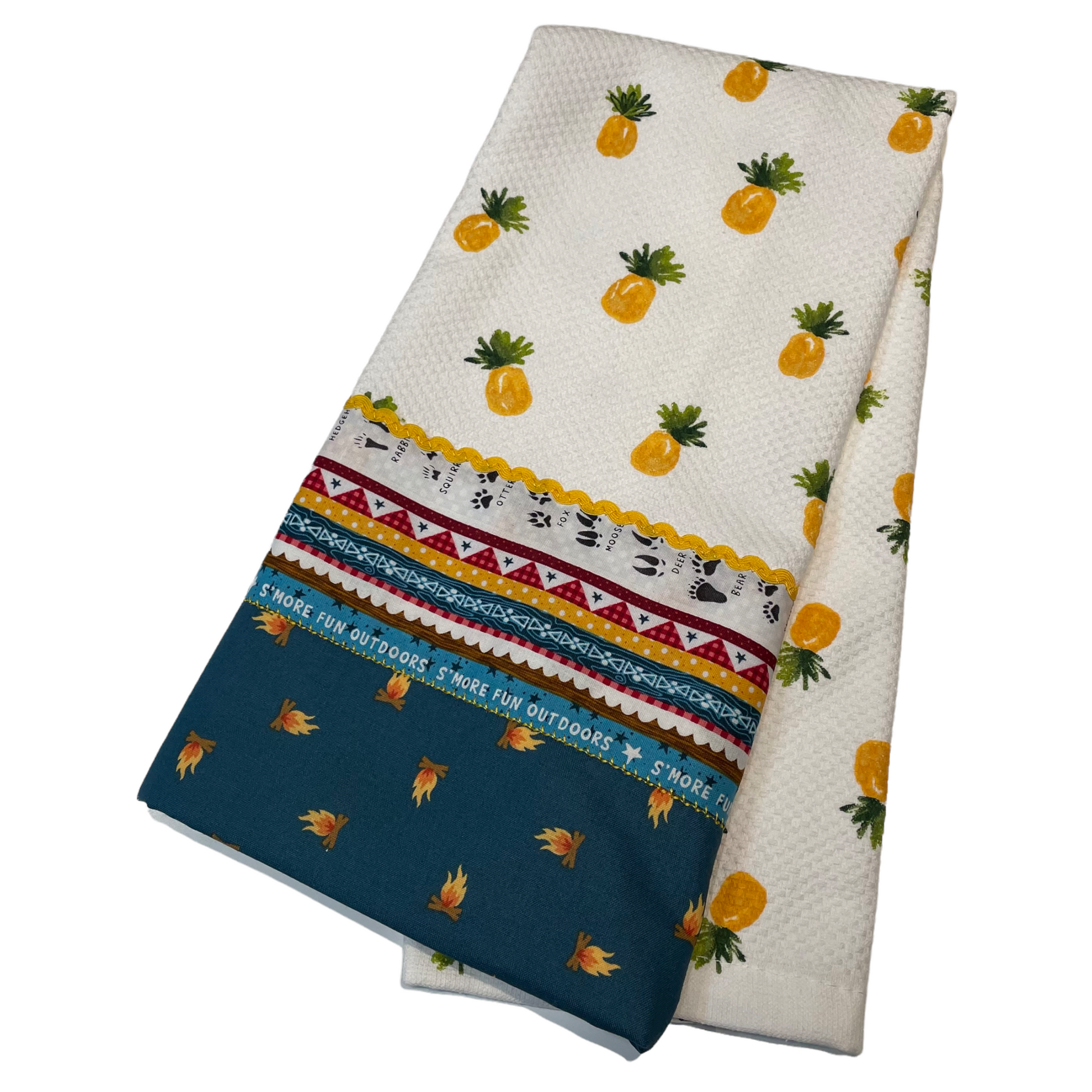 Pinapple Camping Kitchen Towel. Glamping Decor for your RV. Yellow Pin –  Home Stitchery Decor