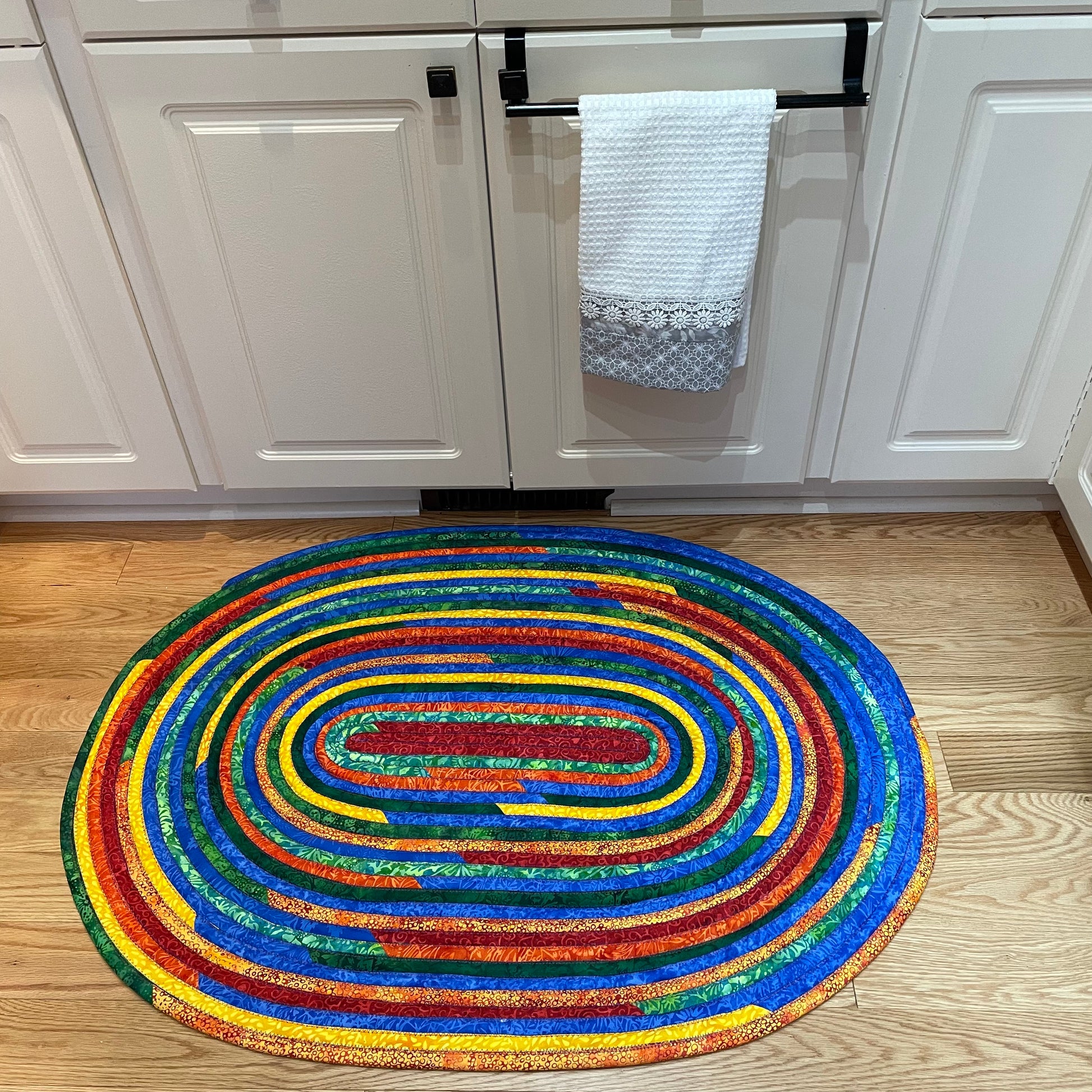 Batik JellyRoll Rug | Vibrant Batik Kitchen Accent Rugs | Luxury Bathmat - Home Stitchery Decor