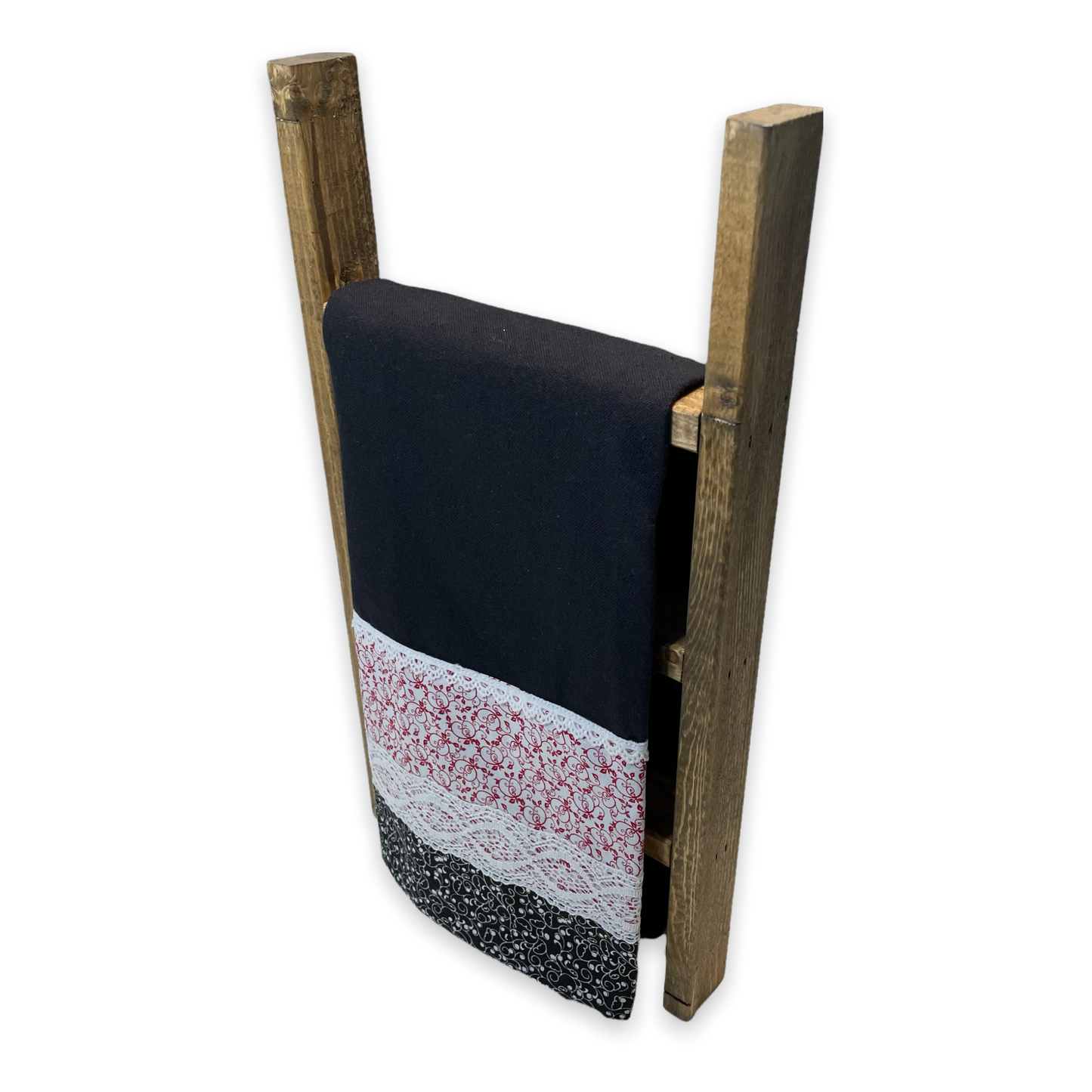 Red and Black modern farmhouse dish towel. Black cotton toweling with quilt cotton accents. Featuring white cotton trim, and wide white polyester lace trim. Part of a mix and match collection of coordinating farmhemian decor. Browse the collections or follow along with DIY decor tutorials on the Home Stitchery Decor YouTube Channel. Thanks for shopping local!
