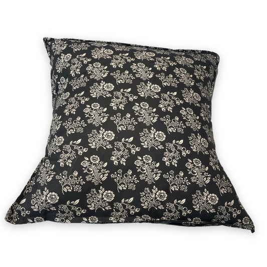 Black and Cream Floral Accent Pillow Sham, Retro Farmhouse Pillow Sham - Home Stitchery Decor