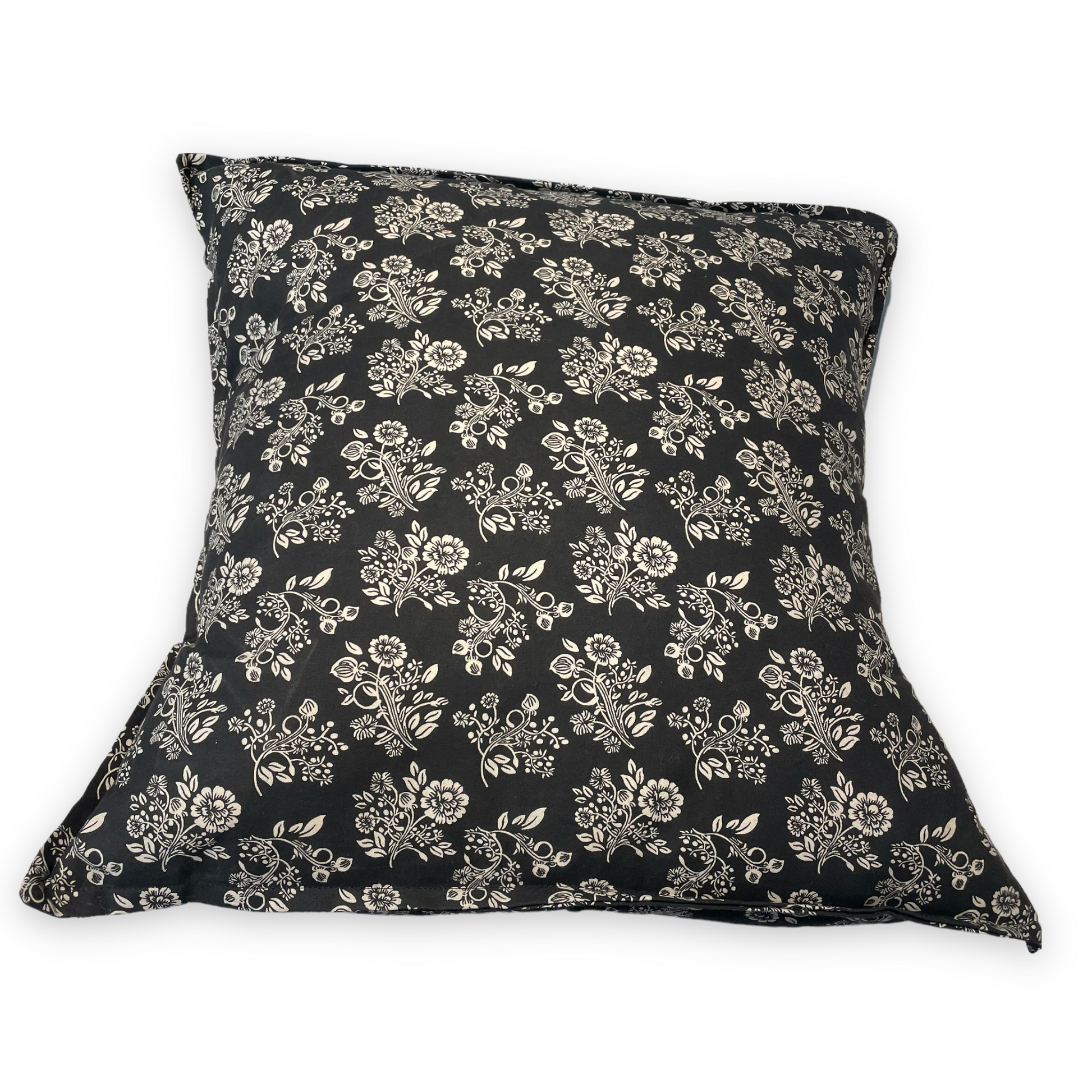 Black and Cream Floral Accent Pillow Sham, Retro Farmhouse Pillow Sham - Home Stitchery Decor