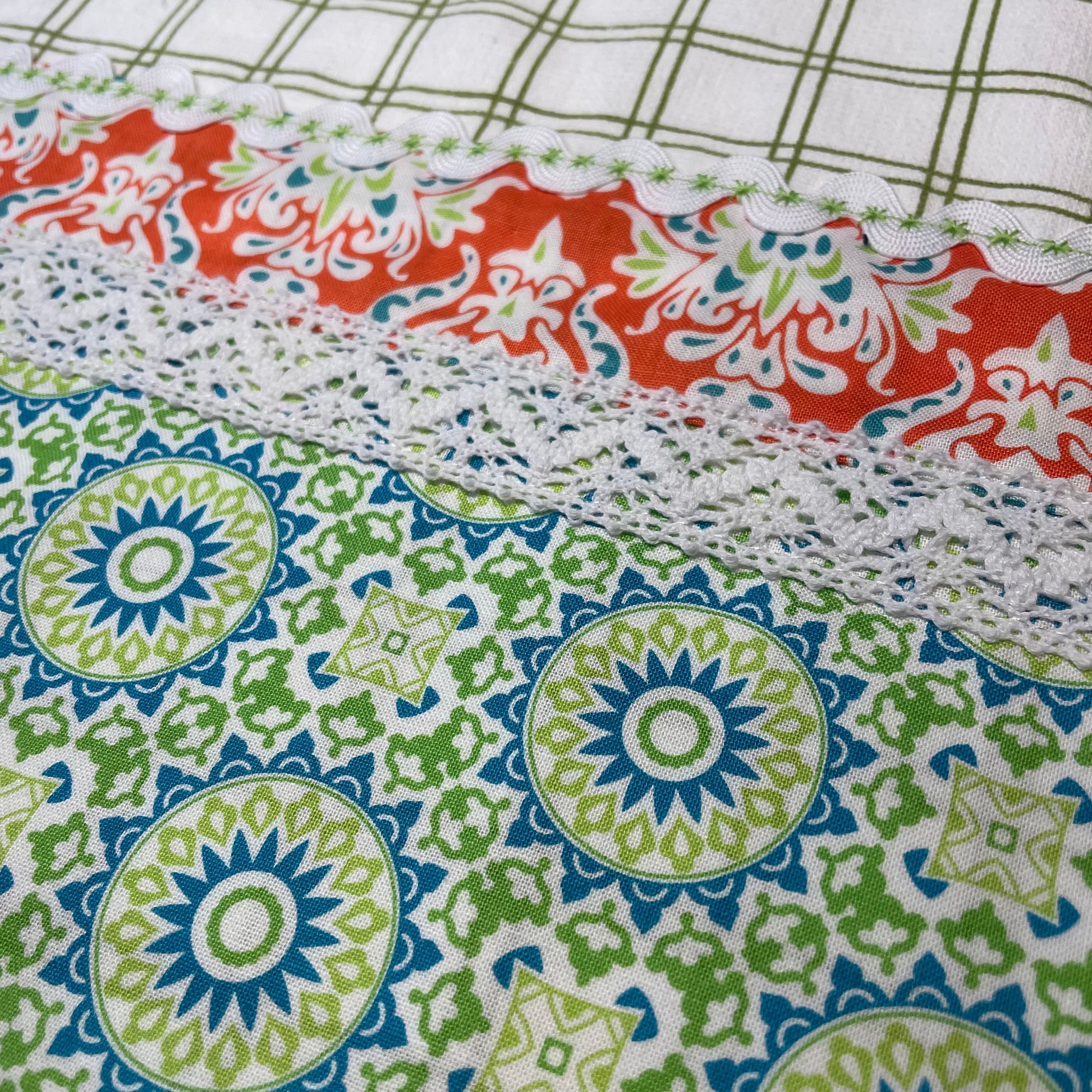 Orange and Green Dish Towel. Farmhouse style tea towel. - Home Stitchery Decor
