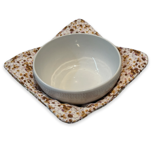 Microwave Soup Bowl Cozy. Hot Soup Bowl Pad - Home Stitchery Decor